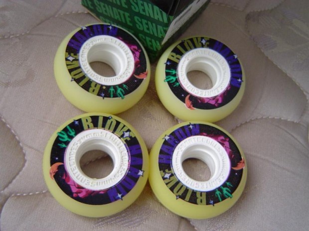 Senate B-Love 58mm 89a Kill Team Wheels